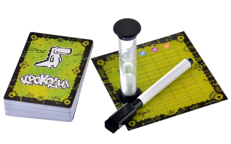 Настольная игра: Крокодил (Базовая, 2021) Настольная игра: Крокодил (Базовая, 2021)