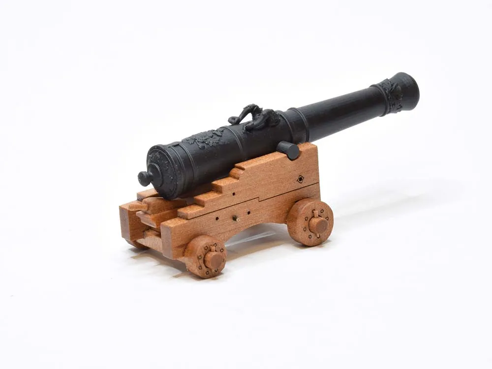 Сборная модель русской пушки XVIII века Сборная модель русской пушки XVIII века