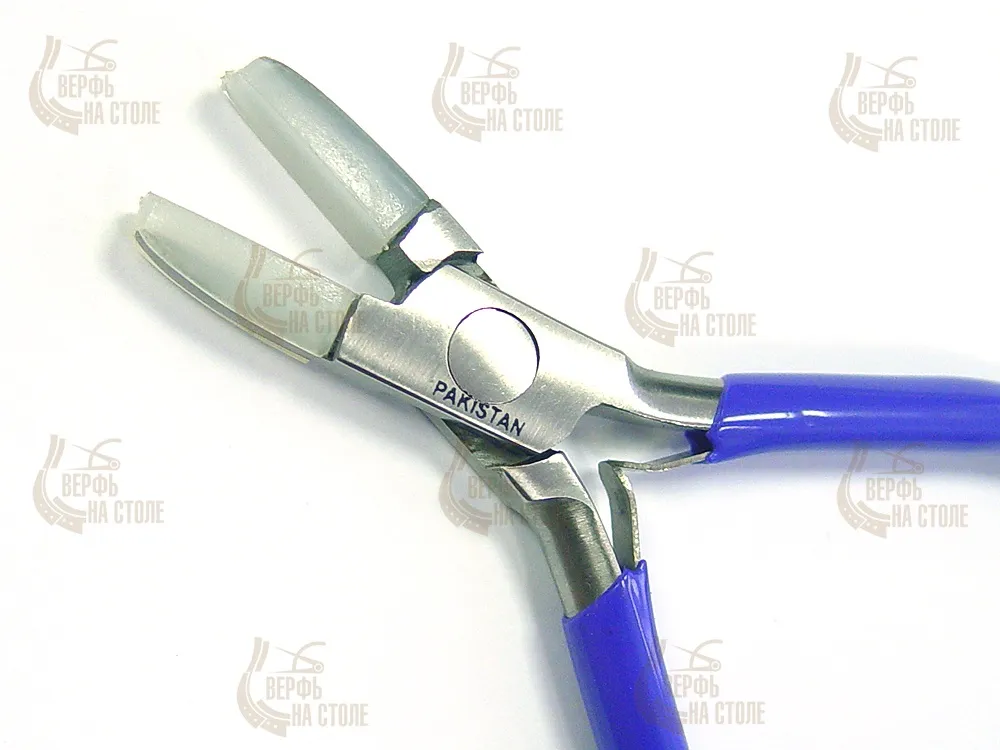 Миниплоскогубцы с нейлоновыми губками, 10 см Миниплоскогубцы с нейлоновыми губками, 10 см