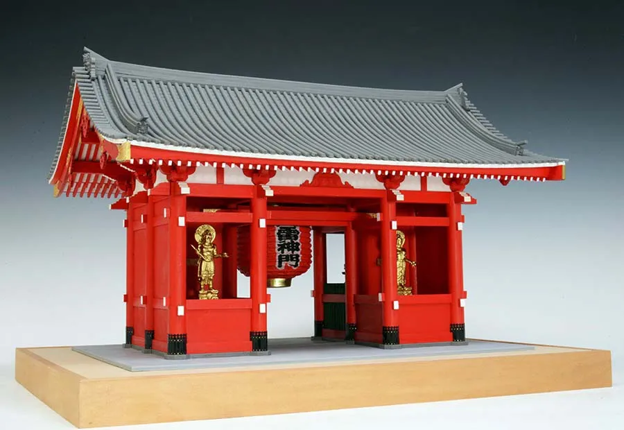 Главные ворота Senso-Ji Kaminarimon + (Стартовый набор инструментов) Главные ворота Senso-Ji Kaminarimon + (Стартовый набор инструментов)