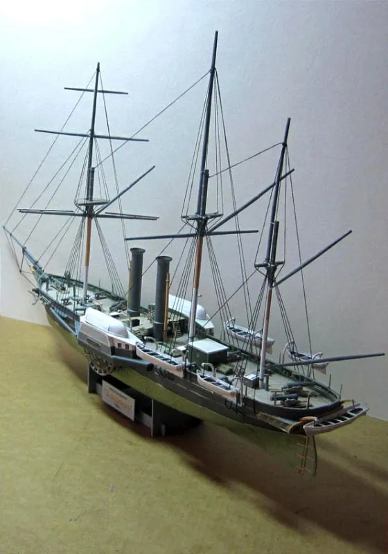 Модель из картона пароходофрегат "Владимир"