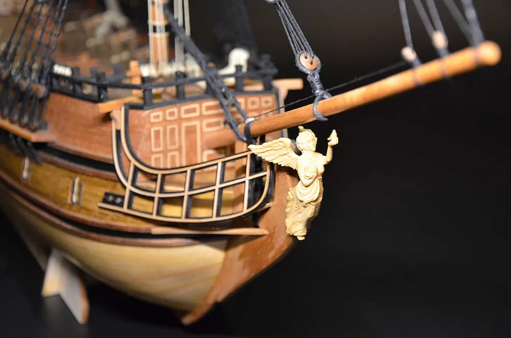 модель корабля для сборки Black Pearl (Черная Жемчужина), большая версия модель корабля для сборки Black Pearl (Черная Жемчужина), большая версия