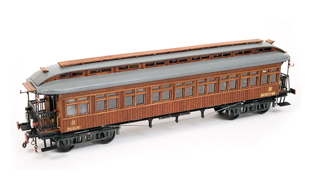 модель паровоза Модель пассажирского вагона