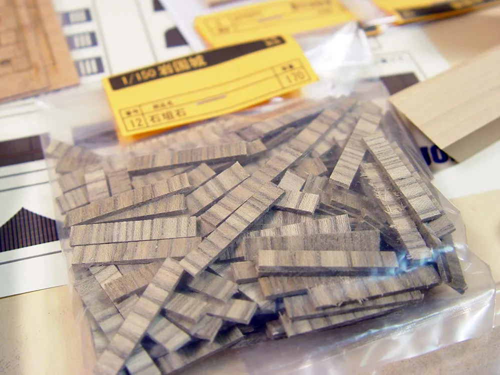 Замок Iwakuni + (Стартовый набор инструментов)