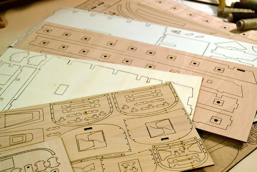 модель корабля своими руками Belle Poule + паруса и подставка модель корабля своими руками Belle Poule + паруса и подставка