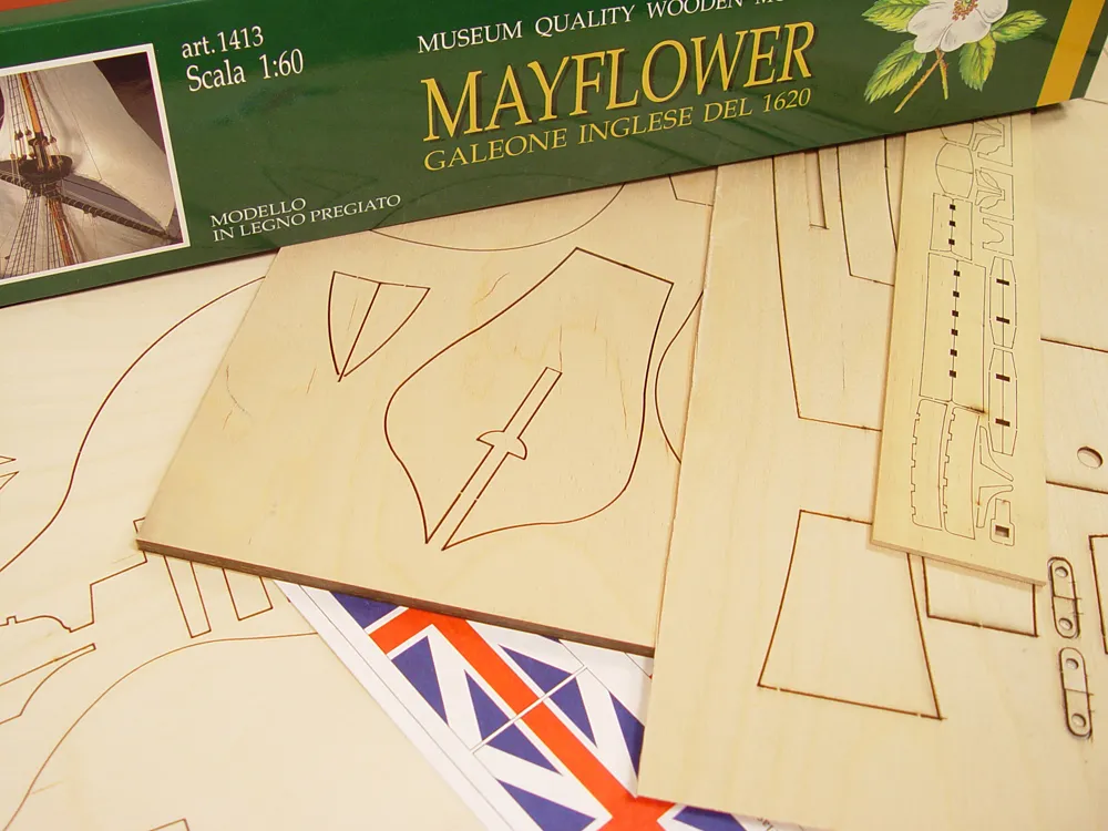 Английский галеон Mayflower + (Полный набор инструментов, клея и краски) Английский галеон Mayflower + (Полный набор инструментов, клея и краски)