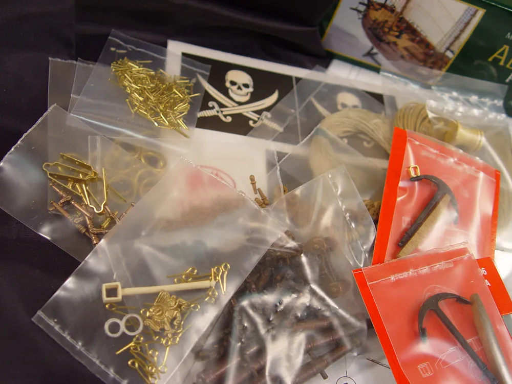 Adventure pirate schooner (плюс инструменты) Adventure pirate schooner (плюс инструменты)