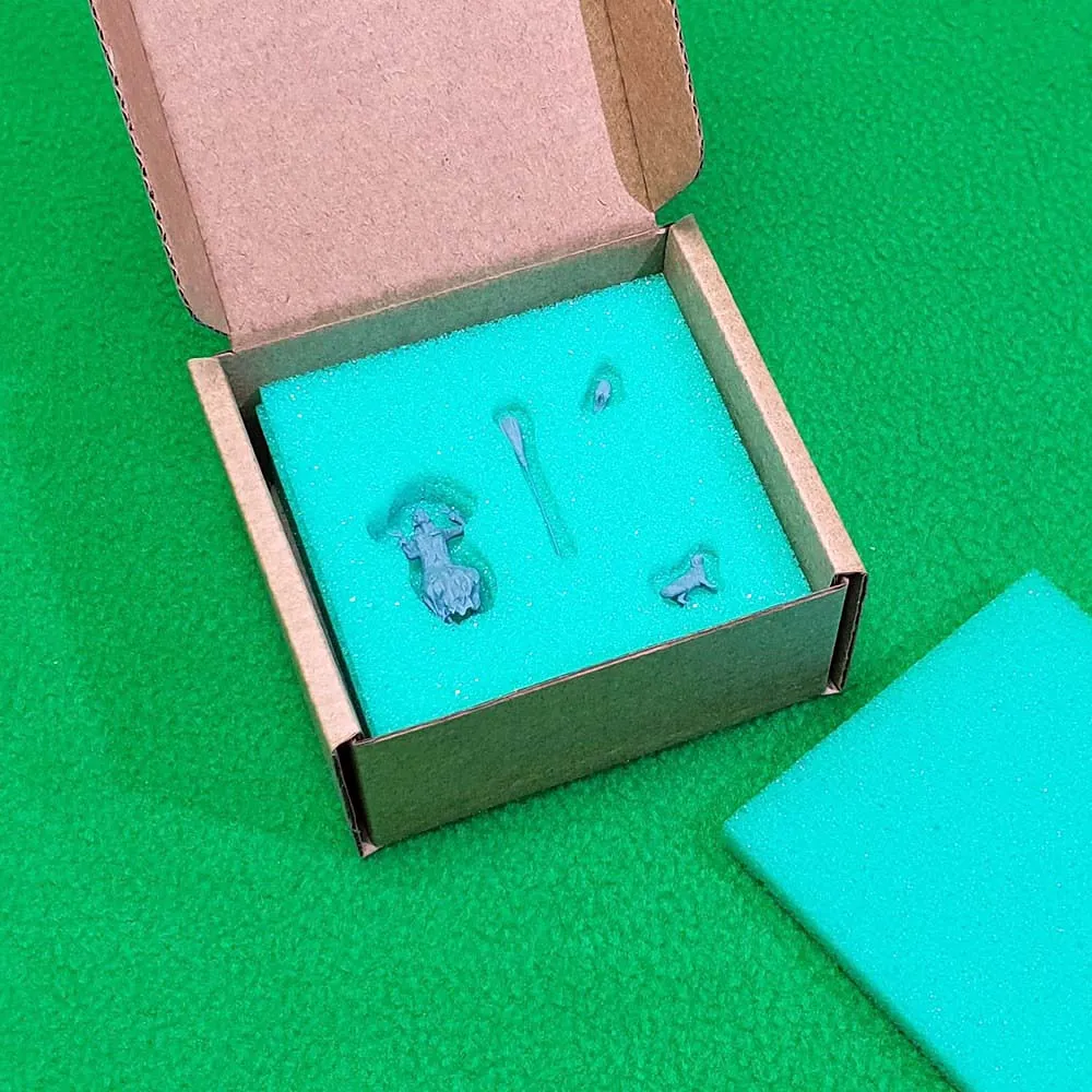 Фигурка Баба-Яга масштаб 1:72