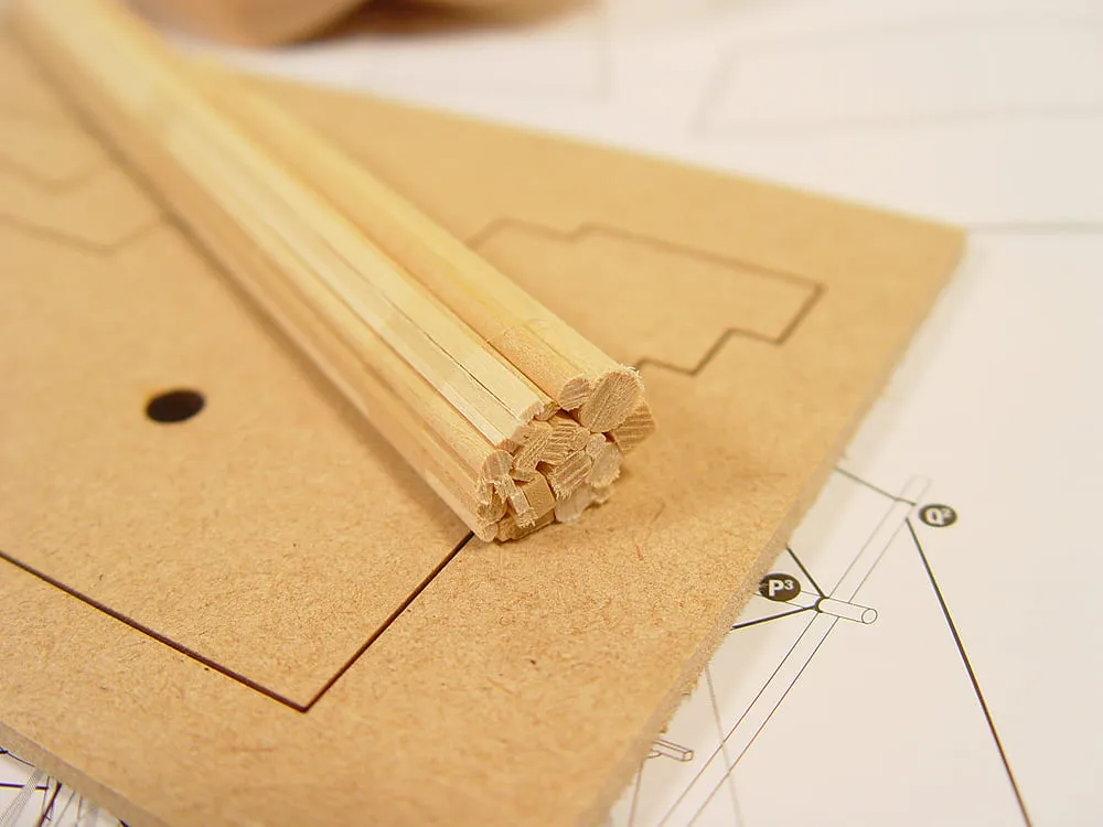 модель корабля Elizabethan Galeon (Галеон) модель корабля Elizabethan Galeon (Галеон)