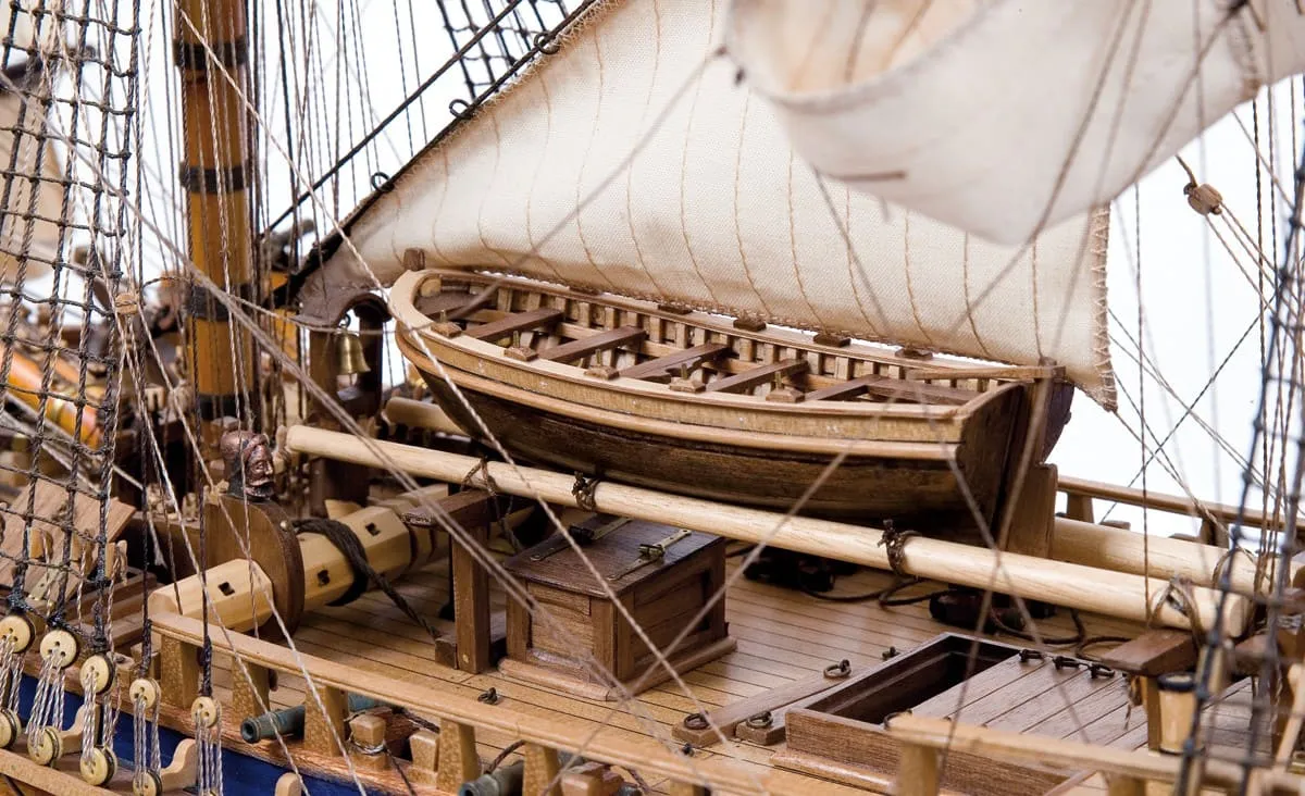 модель корабля своими руками Endeavour модель корабля своими руками Endeavour