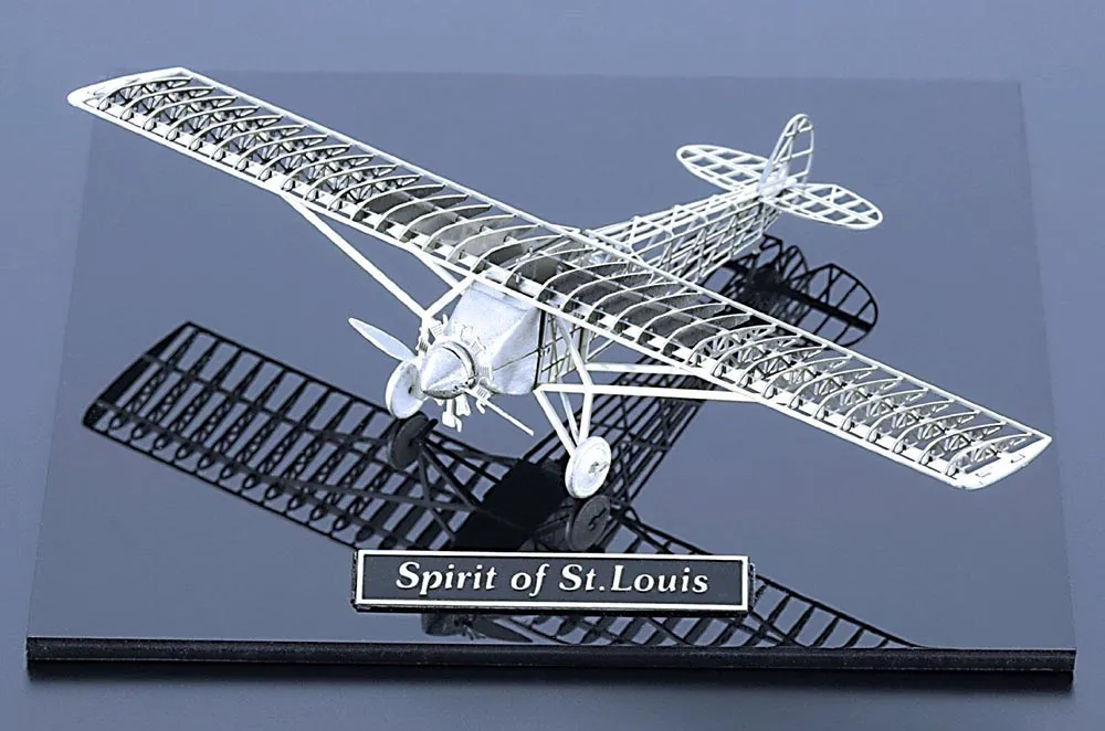 Одноместный самолёт Spirit Of St. Louis