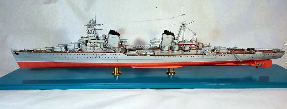 Модель из бумаги Крейсер "Киров", СССР, 1938 год Модель из бумаги Крейсер "Киров", СССР, 1938 год