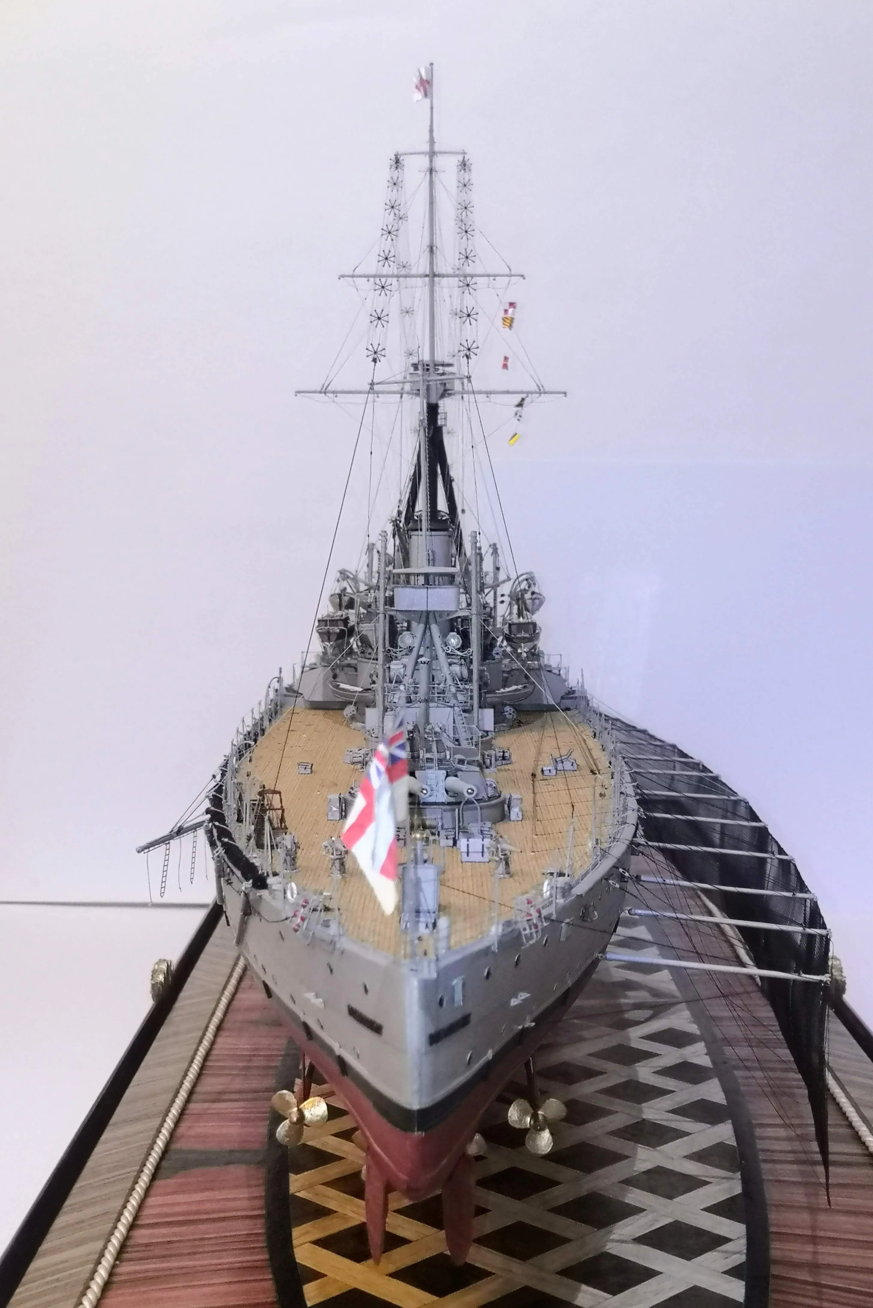 Модель корабля HMS Dreadnough - Верфь на Столе