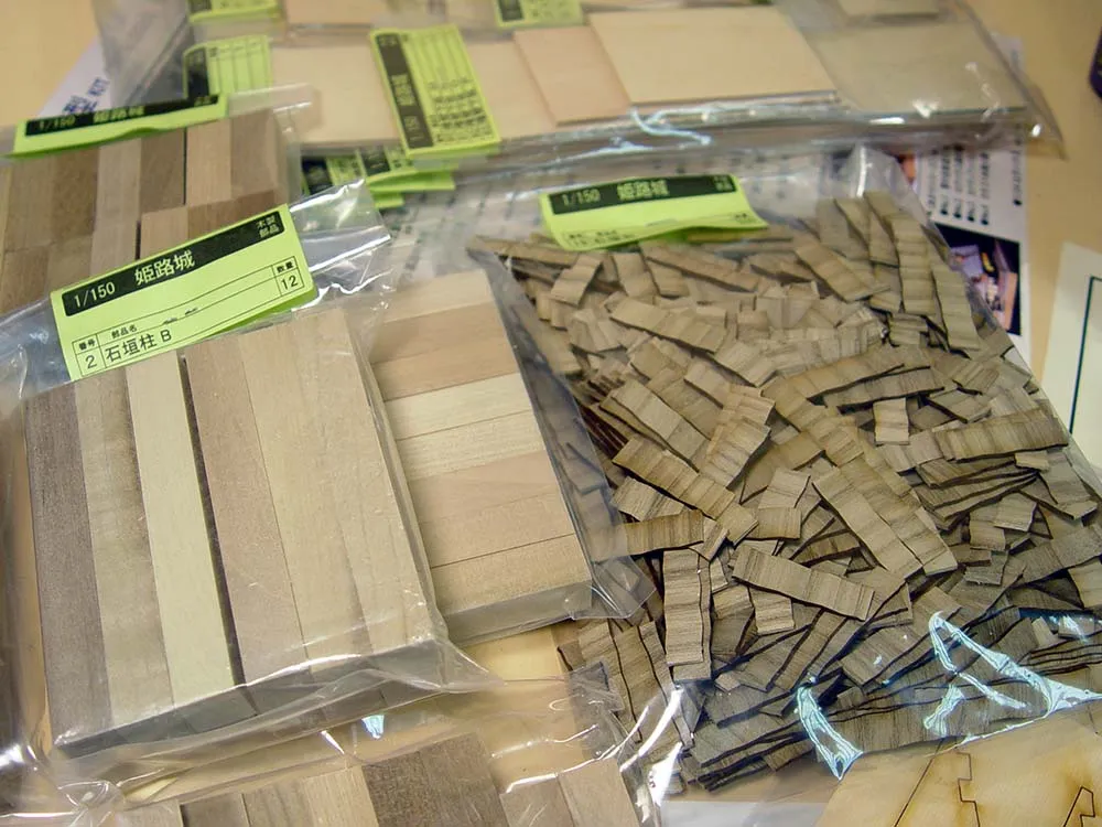 Замок Himeji + (Стартовый набор инструментов) Замок Himeji + (Стартовый набор инструментов)