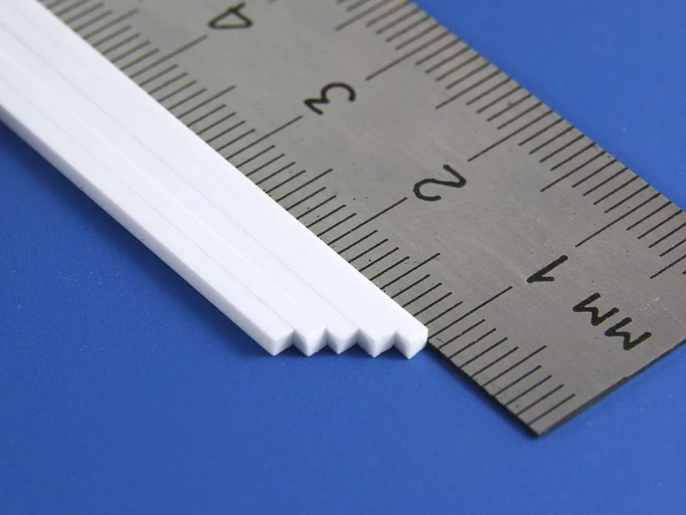 Полоска пластиковая 1,5х1,5 мм, 10 шт/уп.