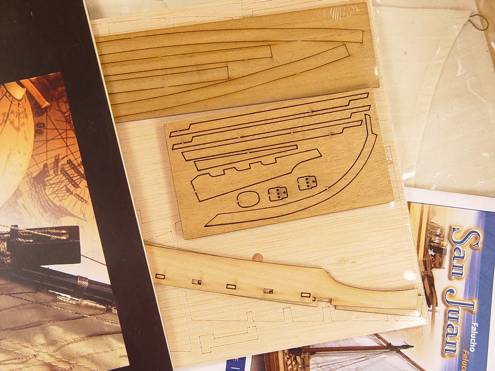 Фелюга San Juan (Сан Хуан) + (Полный набор инструментов, клея и краски)