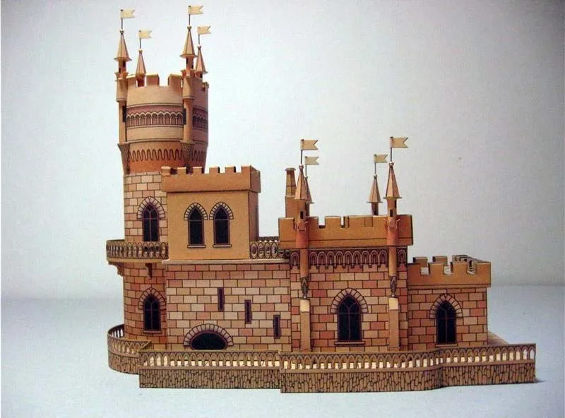Модель из картона Дворец в Крыму