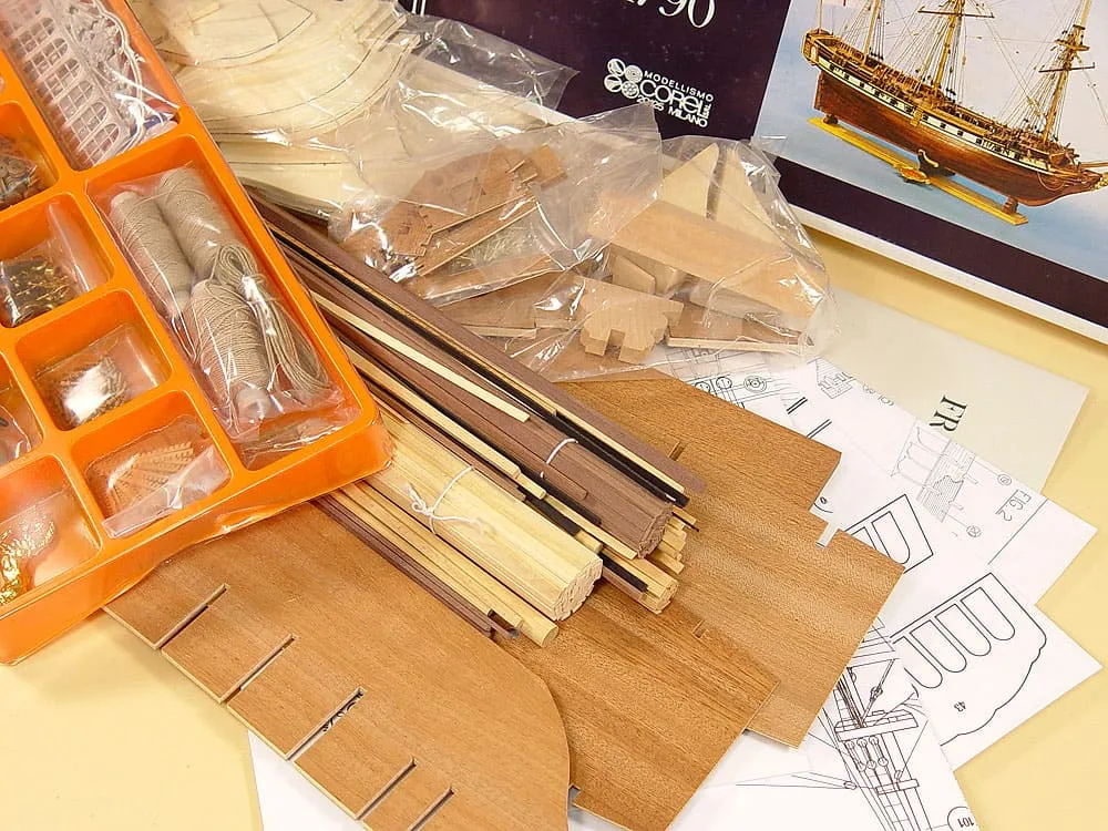 деревянная модель корабля HMS Unicorn