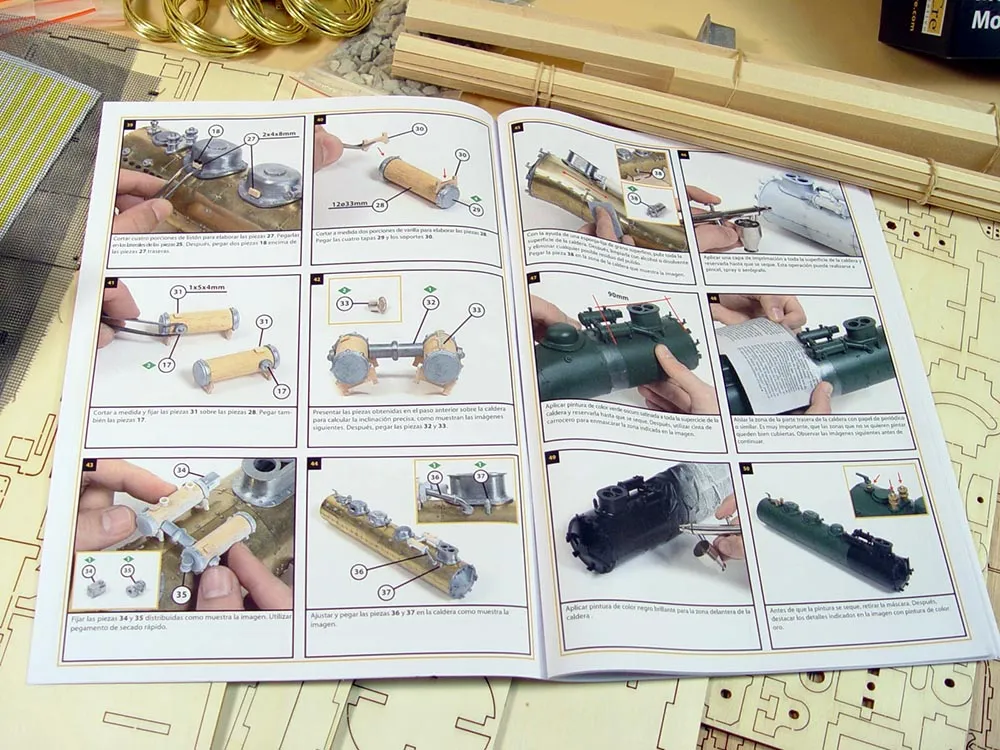 Модель паровоза PACIFIC 231 + (Полный набор инструментов, клея и краски) Модель паровоза PACIFIC 231 + (Полный набор инструментов, клея и краски)