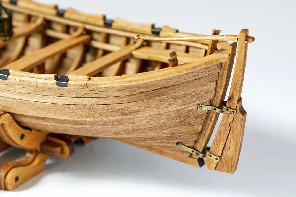 Шлюпка капитана Джона Смита Шлюпка капитана Джона Смита