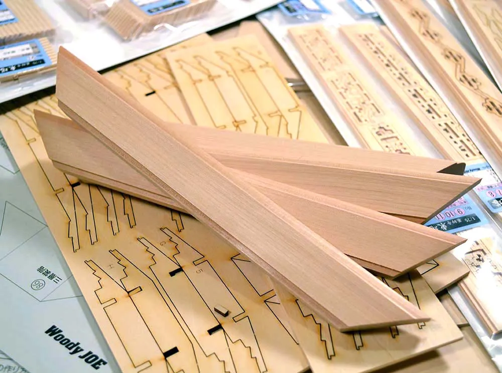 3-х ярусная пагода Yakushiji (восточная) + (Стартовый набор инструментов)