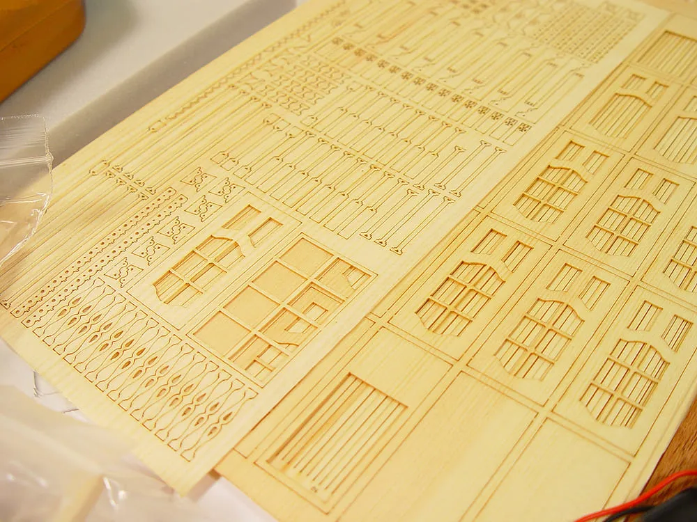 Охотничий домик с подсветкой, 3580 деталей