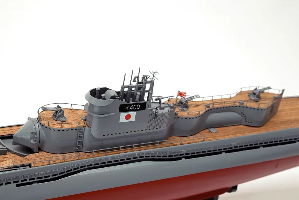 Сборная модель подводной лодки Подводная лодка – авианосец I-400 Сборная модель подводной лодки Подводная лодка – авианосец I-400