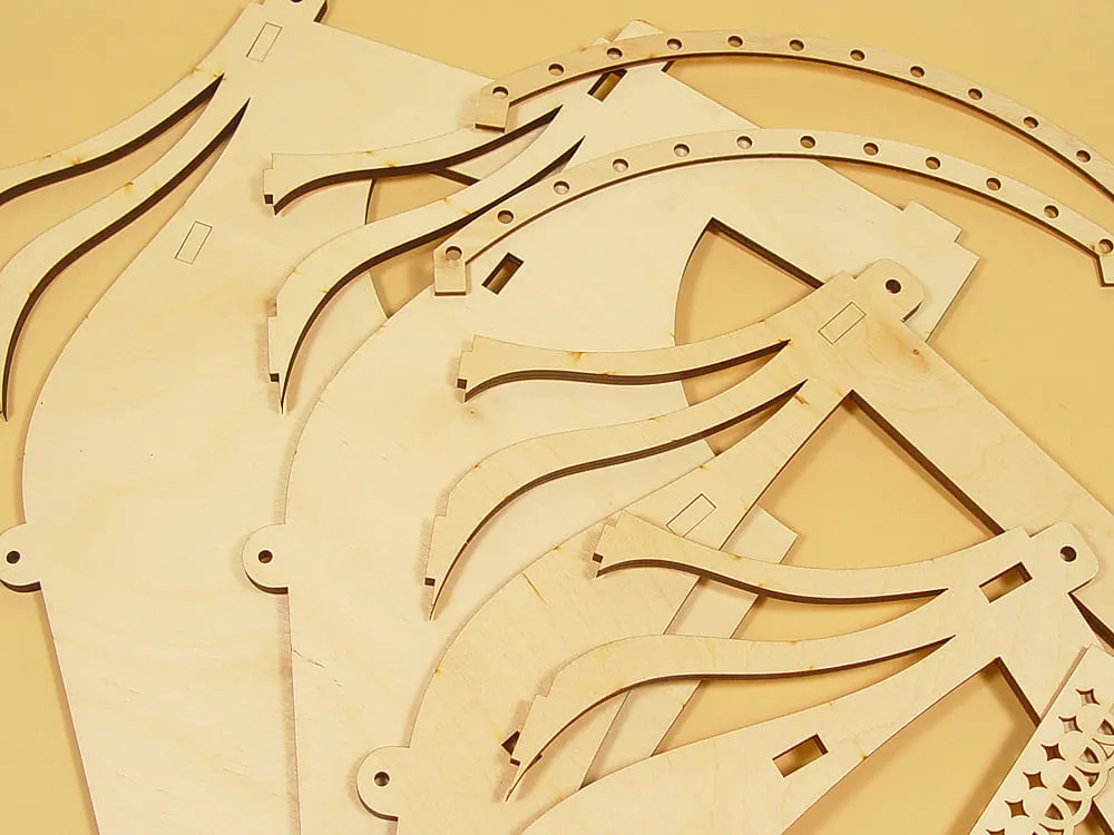 Кормушка-ресторан для птиц Кормушка-ресторан для птиц