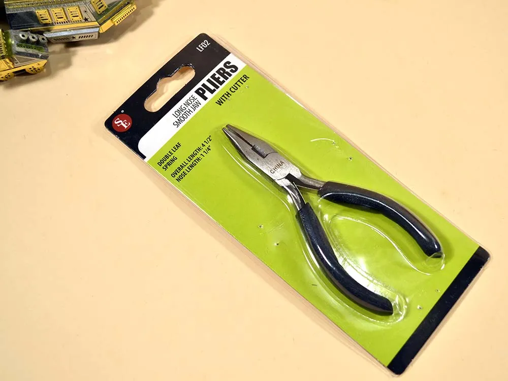 Плоскогубцы с бокорезами, 125 мм Плоскогубцы с бокорезами, 125 мм