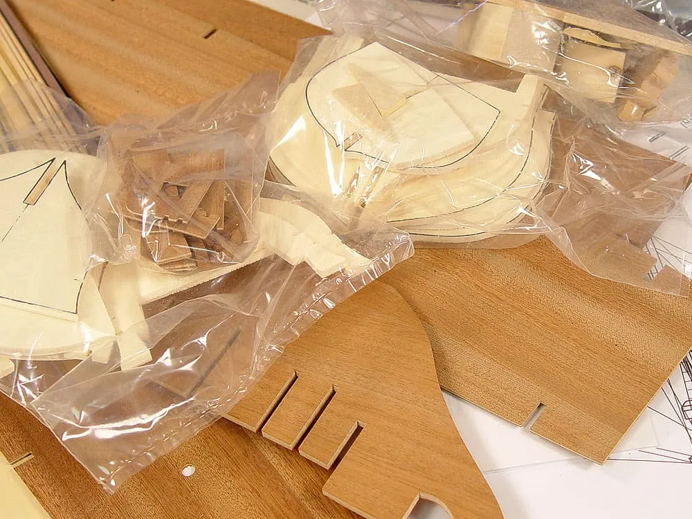 деревянная модель корабля HMS Unicorn