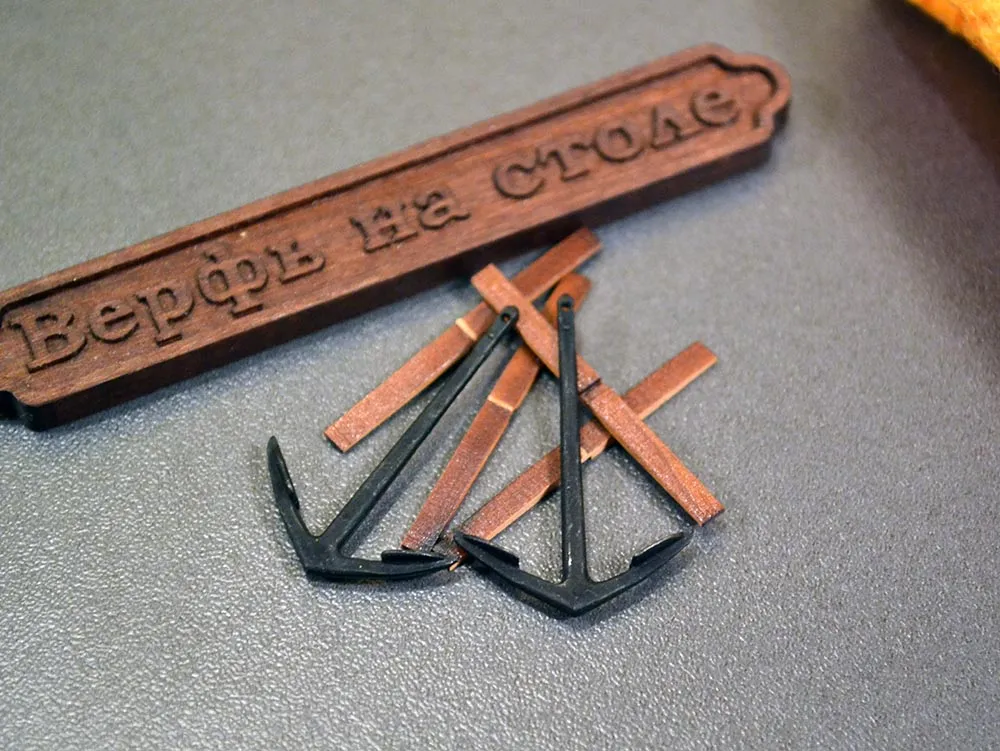 Якорь русский 40 мм с деревянным штоком, 2 шт.