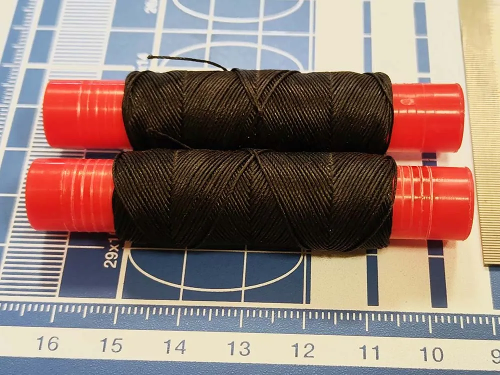 Нить для моделей Amati, черная 0,5мм х 20м