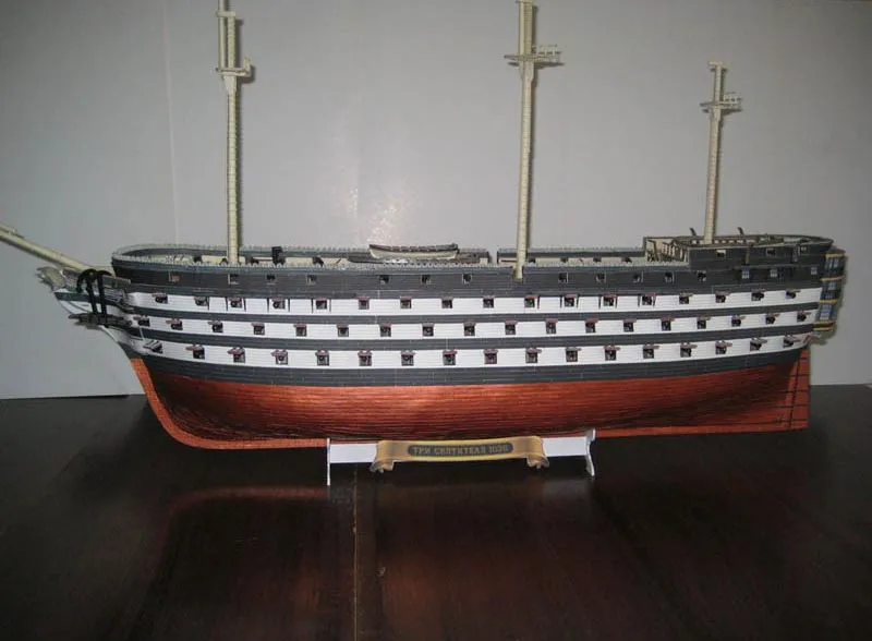 Модель из бумаги линейный корабль "Три Святителя" Модель из бумаги линейный корабль "Три Святителя"