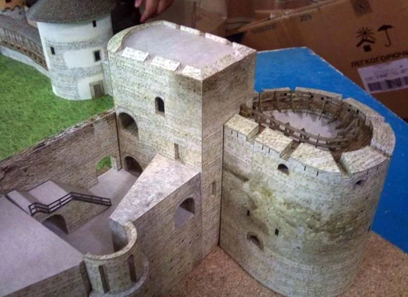 Модель из картона Старый замок Каменец-Подольского