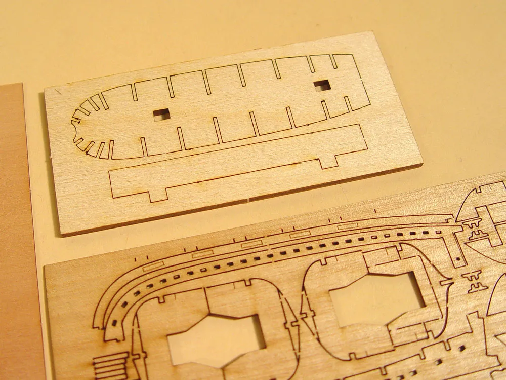 Шлюпка, дерево, 95 мм