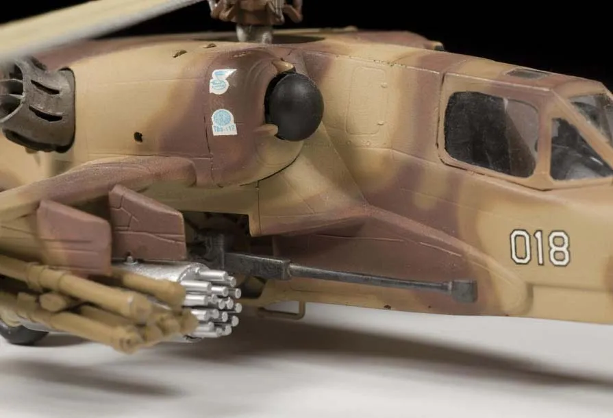 Российский ударный вертолет "Черная акула" (подарочный набор) Российский ударный вертолет "Черная акула" (подарочный набор)