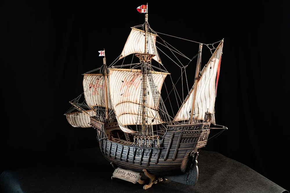 Santa Maria + паруса, подставка и стапель Santa Maria + паруса, подставка и стапель