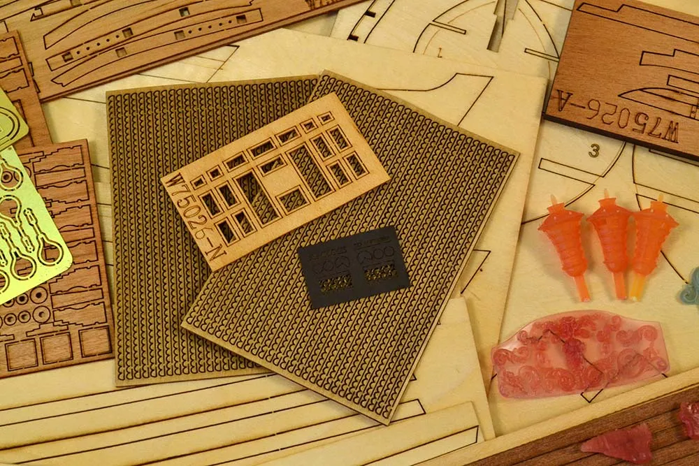 Black Pearl (Черная Жемчужина), 533 мм + (Полный набор инструментов, клея и лак)