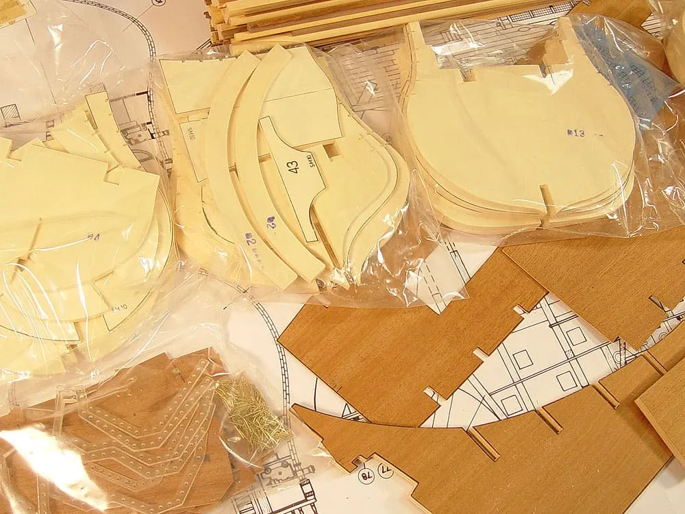 деревянная модель корабля Mirage деревянная модель корабля Mirage