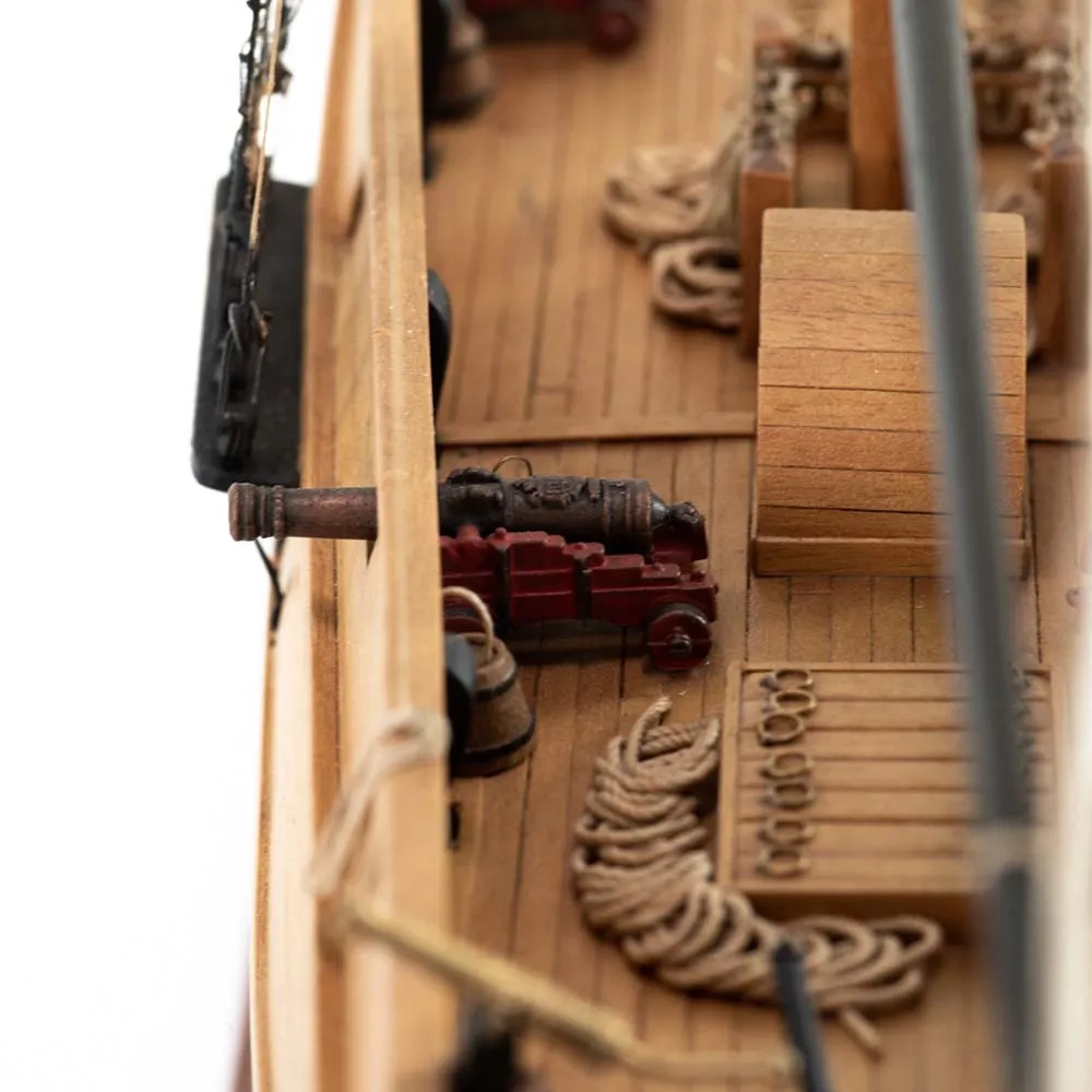 Пиратская шхуна (Adventure pirate schooner) + (Стартовый набор инструментов)