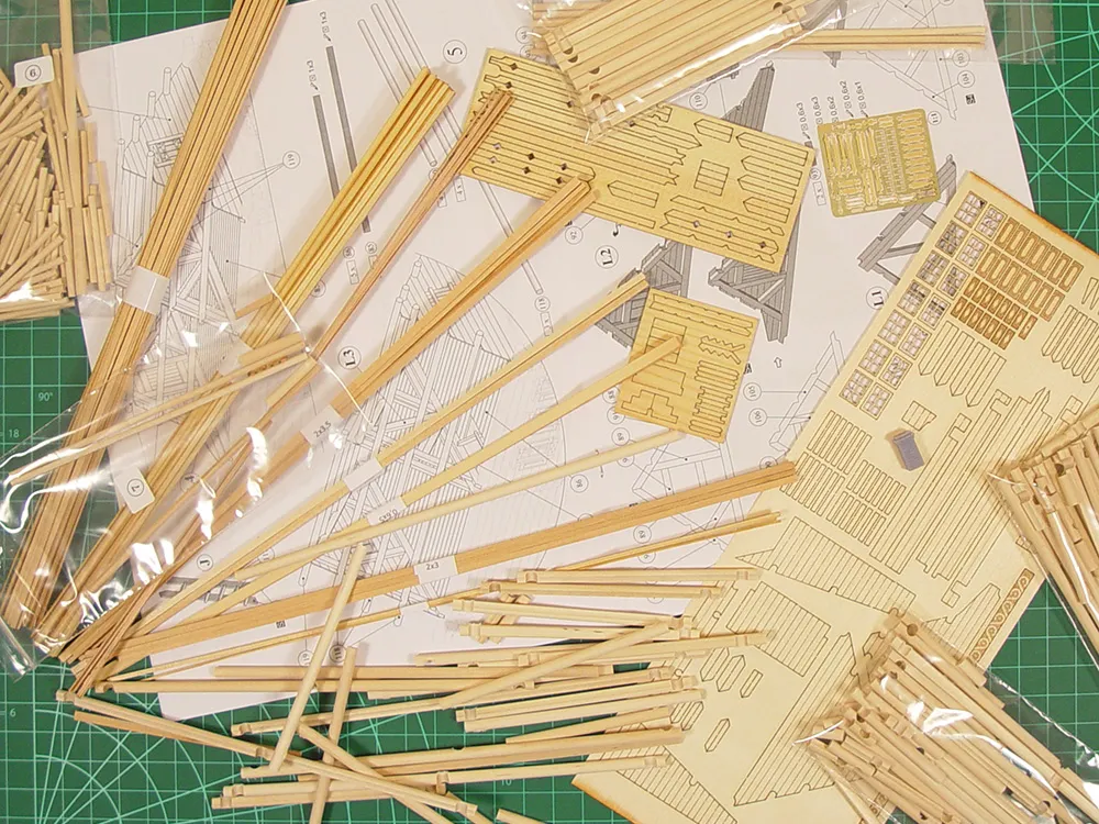 Дом из села Илькино, XIX век, 1414 деталей + (Стартовый набор инструментов)