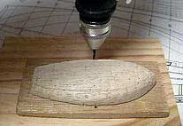 Делаем второе отверстие точно симметрично первому