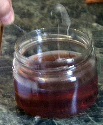 Окунаем шкивы в конопляное масло