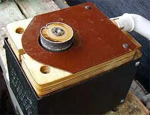 Насадка предназначена для обработки деталей произвольной формы