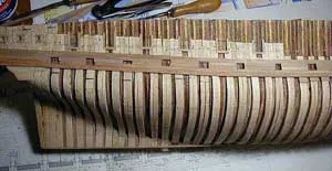 Первые поясья обшивки