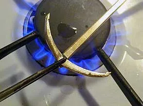 Припаиваем веретено к рогам